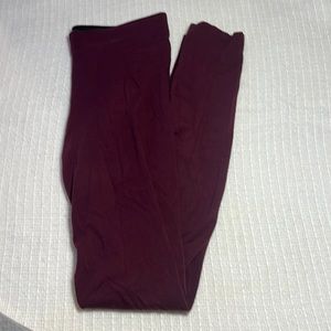 Aeropostale red leggings